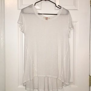 White Mossimo T-shirt